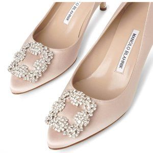 NWT Manolo Hangisi 50 Pump